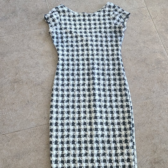 Arden B Dress - Picture 5 of 8